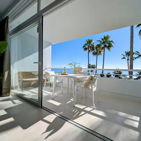 Miraflores Sunrise View 1 Bedroom Apartment.
